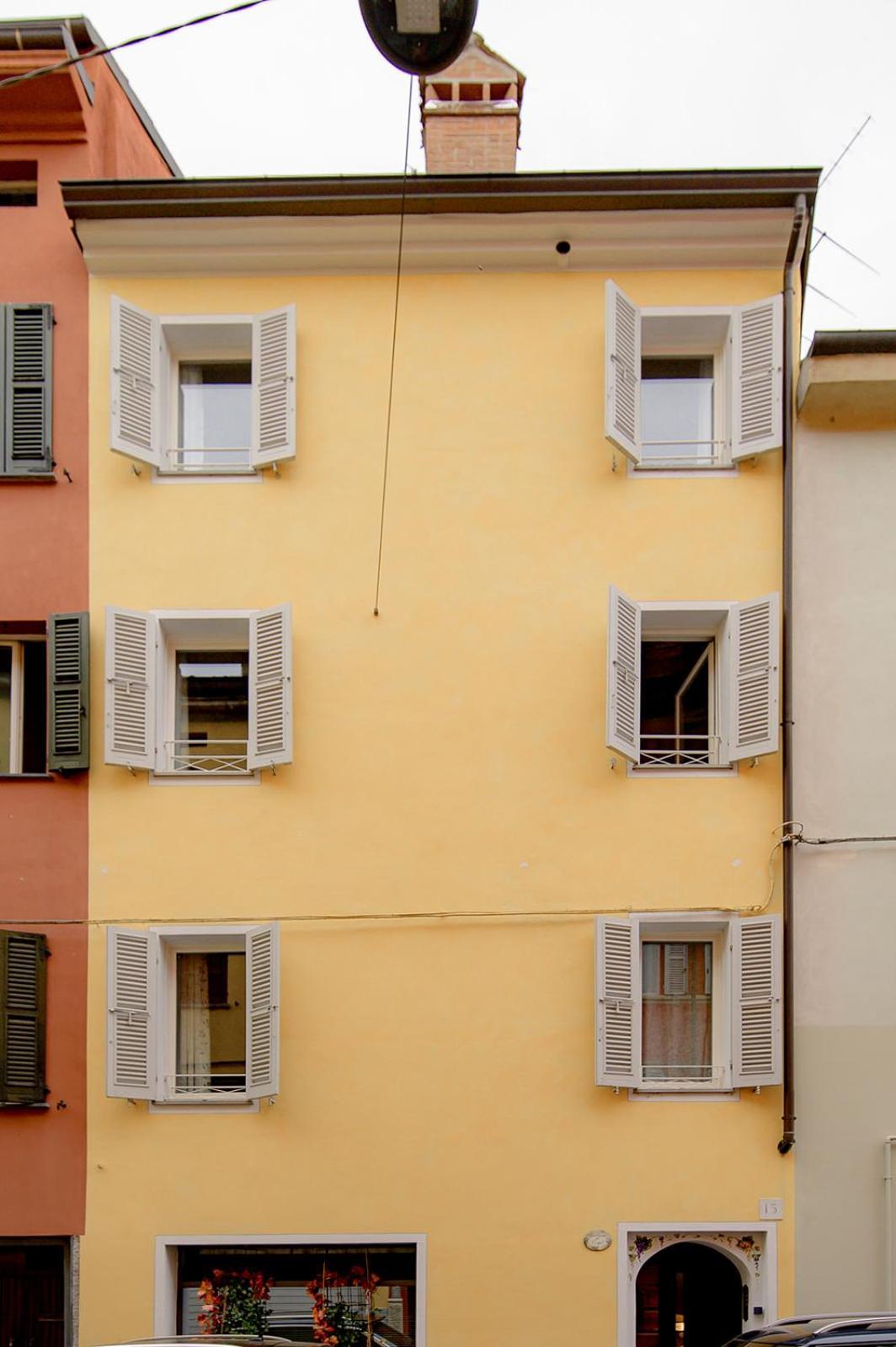 La Casa Del Vino Apartamento Parma Exterior foto